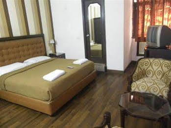 Hotel Metro Continental Delhi Kültér fotó