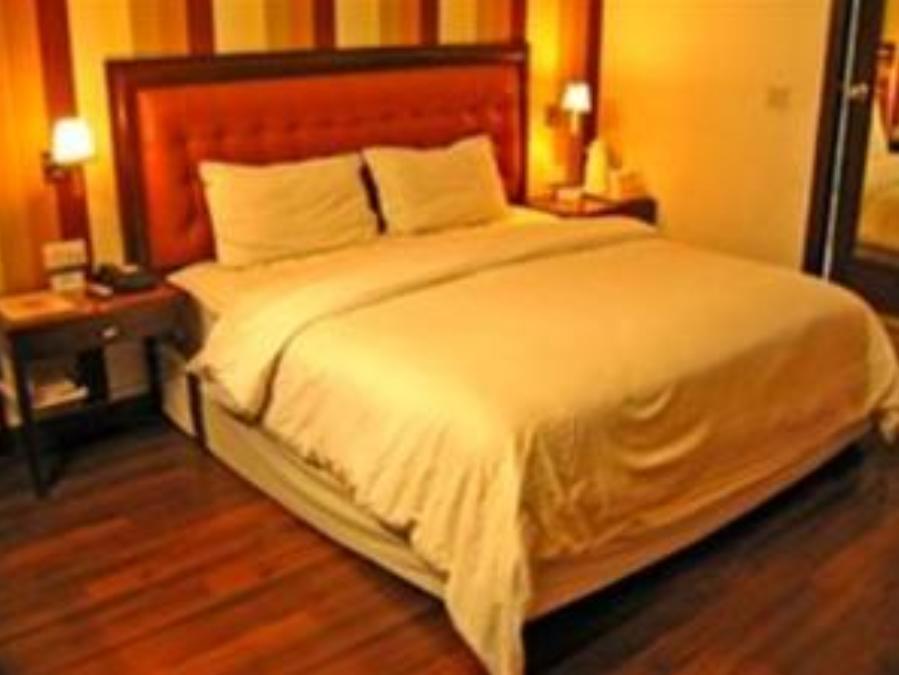 Hotel Metro Continental Delhi Kültér fotó